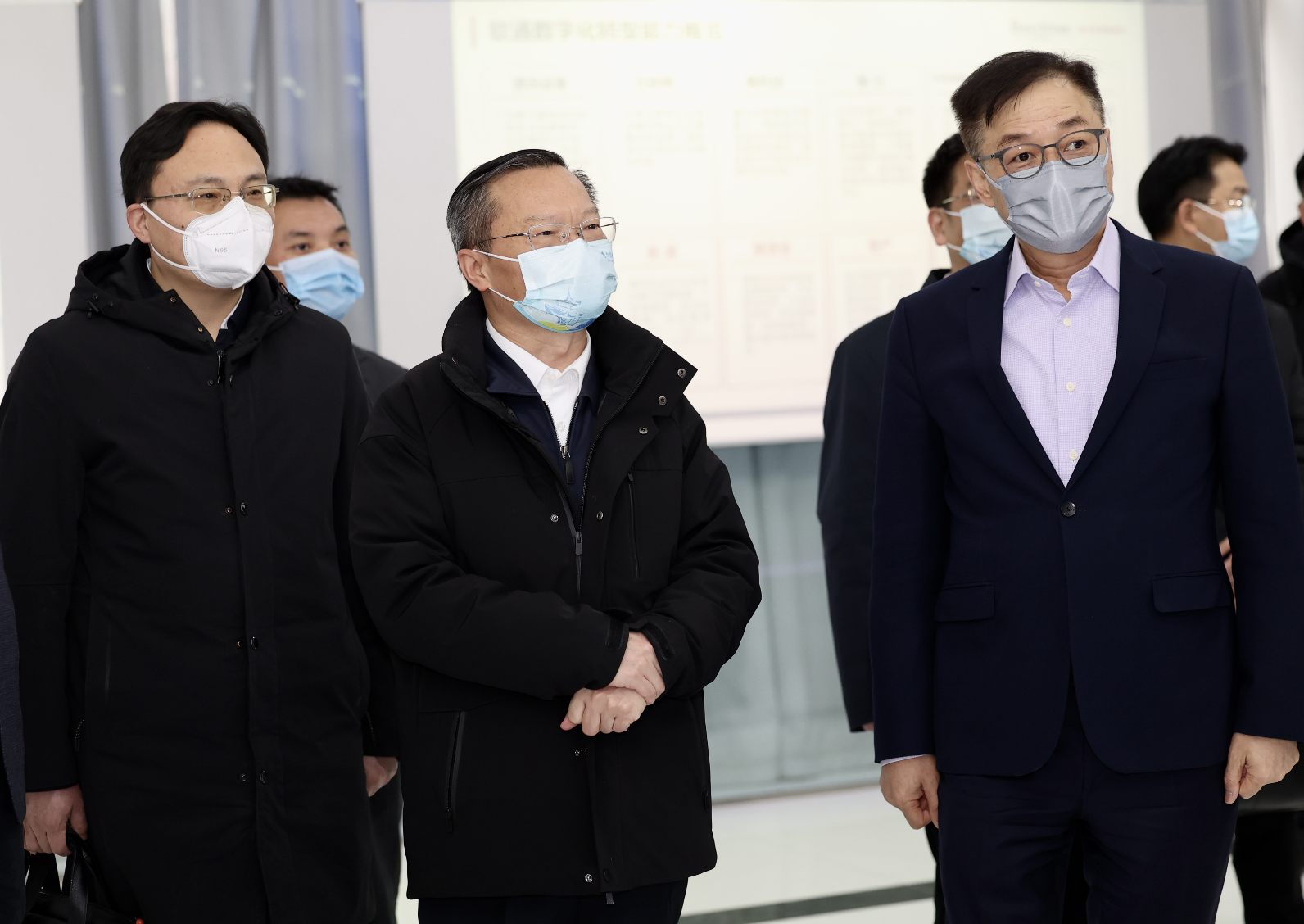 贵州省委常委、贵阳市委书记胡忠雄一行赴XPJ官网动力参观调研